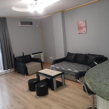 Apartment White Magnolia Batoumi Extérieur photo